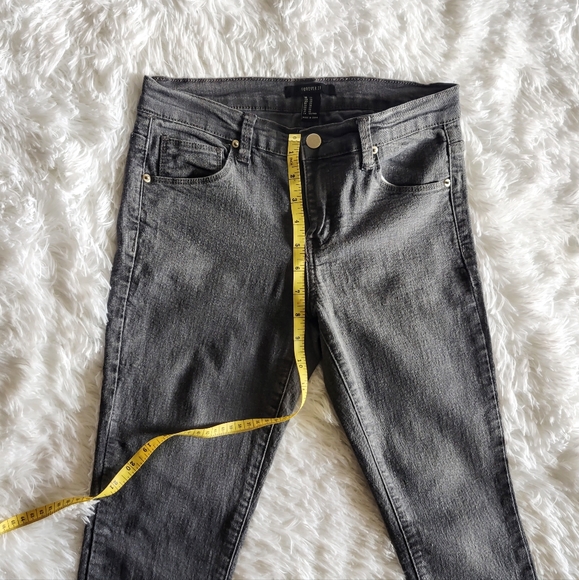 Forever 21 Gray Faded Denim Skinny Jeans Size 27 - Picture 6 of 6